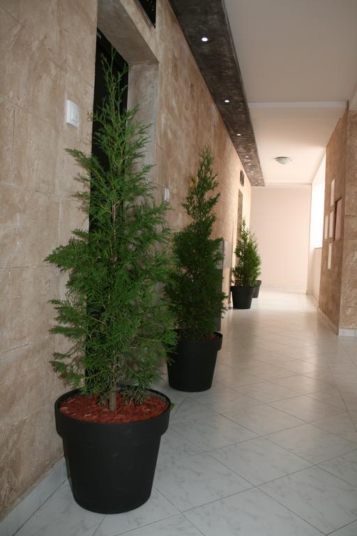 Lola Apartments Banja Koviljača エクステリア 写真