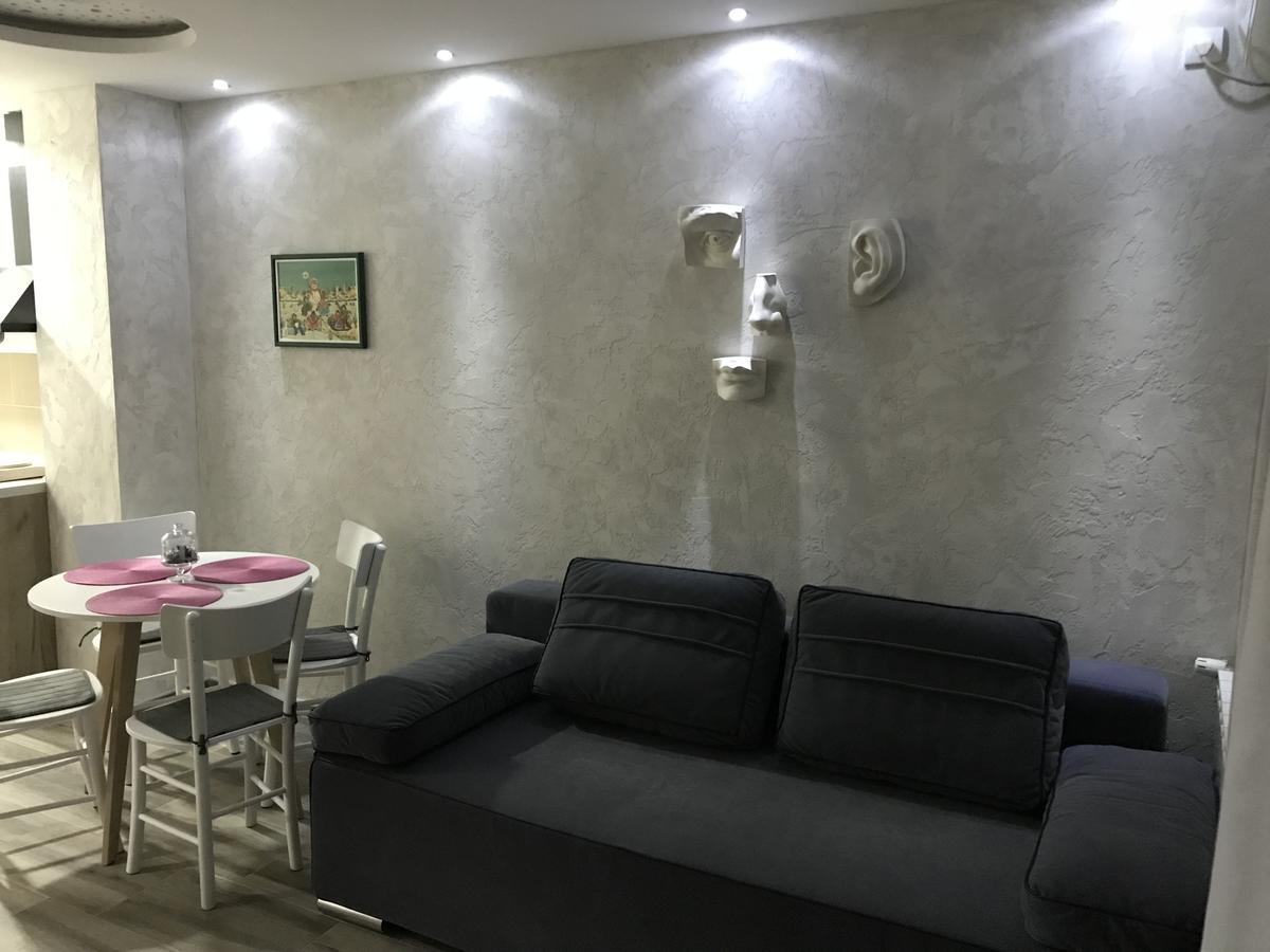 Lola Apartments Banja Koviljača エクステリア 写真