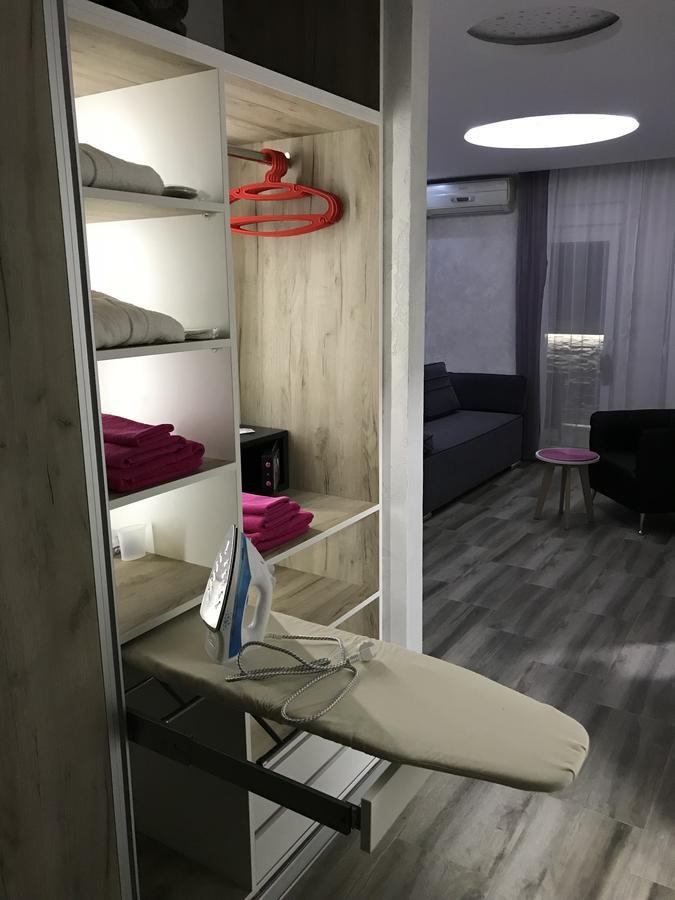 Lola Apartments Banja Koviljača エクステリア 写真