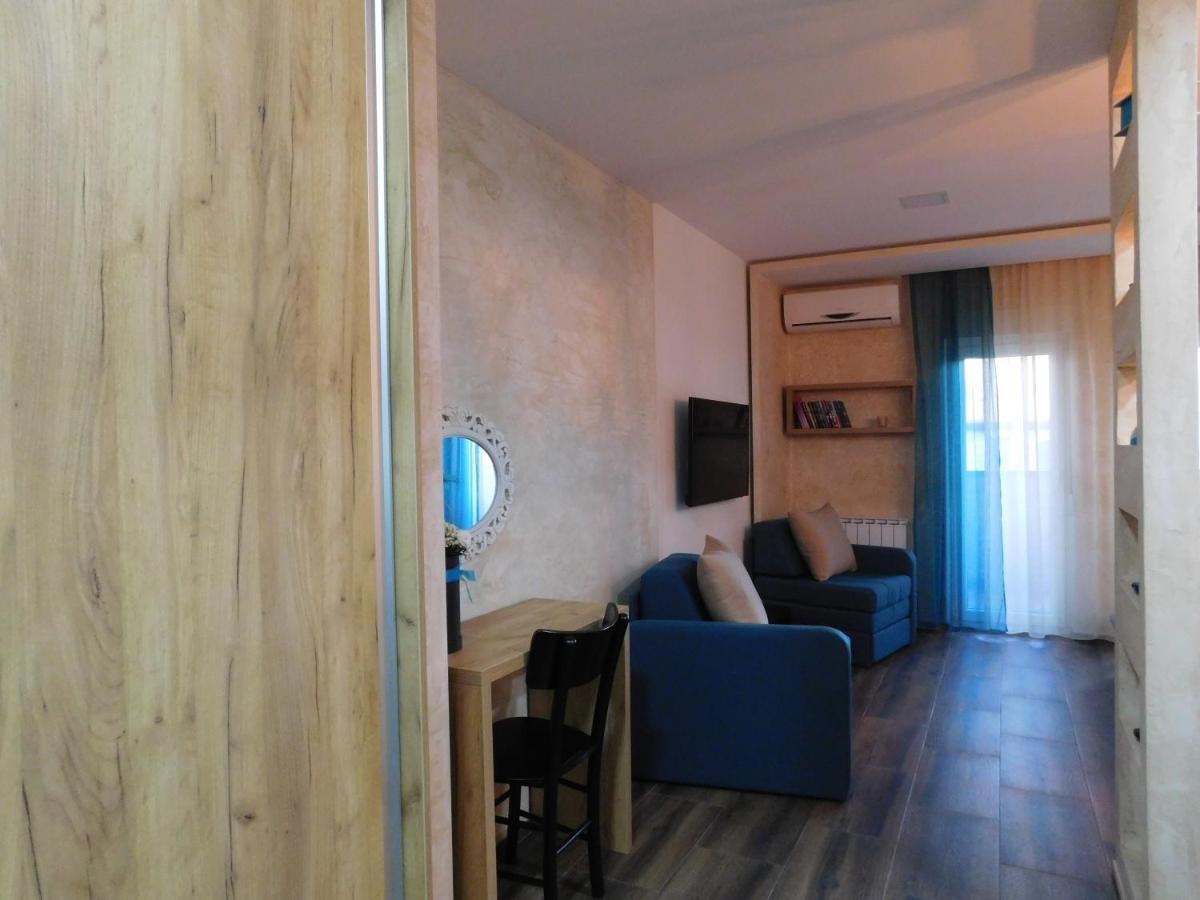 Lola Apartments Banja Koviljača エクステリア 写真